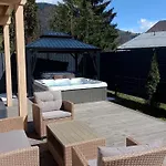 Dacha Alpesi faház *