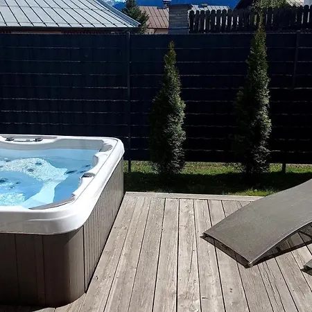 Dacha Mit Finnischer Sauna *