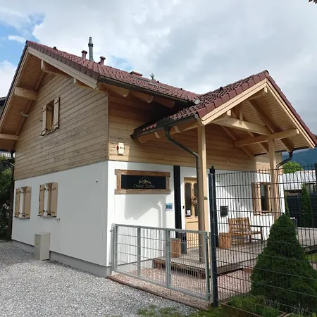 Dacha Mit Finnischer Sauna