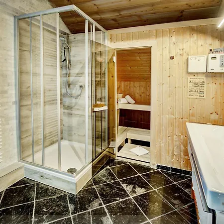 Dacha Mit Finnischer Sauna *