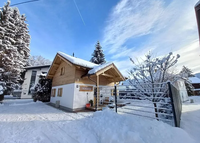 Dacha Mit Finnischer Sauna