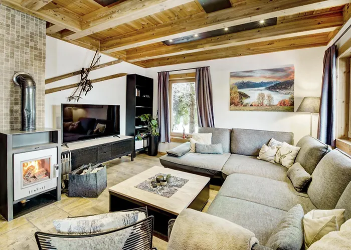 Dacha Mit Finnischer Sauna Chalet